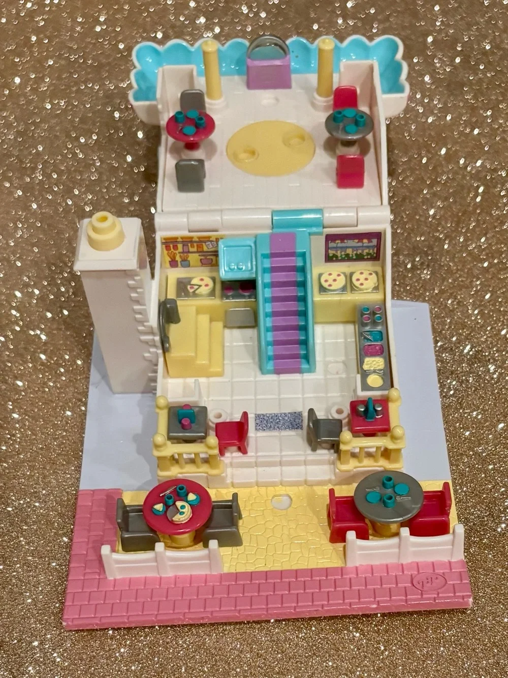 Vtg 1993 BlueBird Polly Pocket~ Polly’s Pizza Place Light Up Pollyville Playset